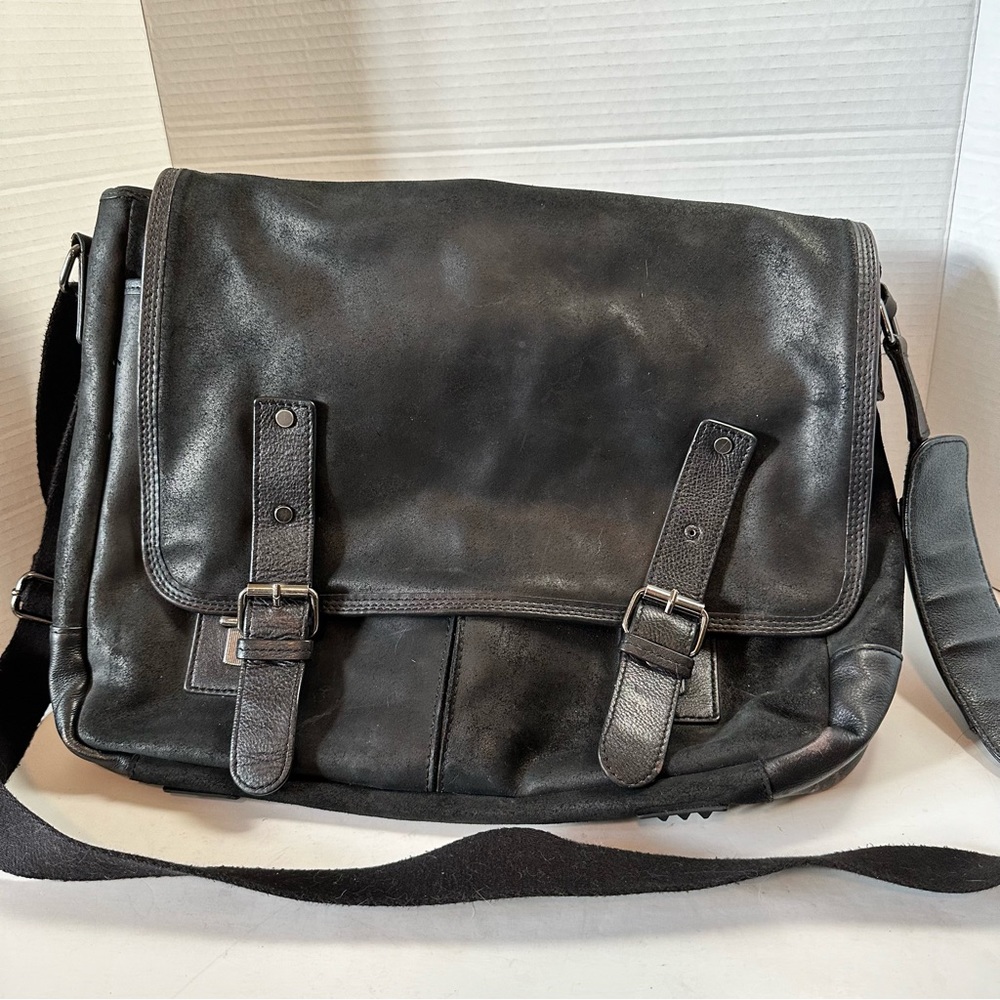 DANIER Pebbled Leather Laptop Bag